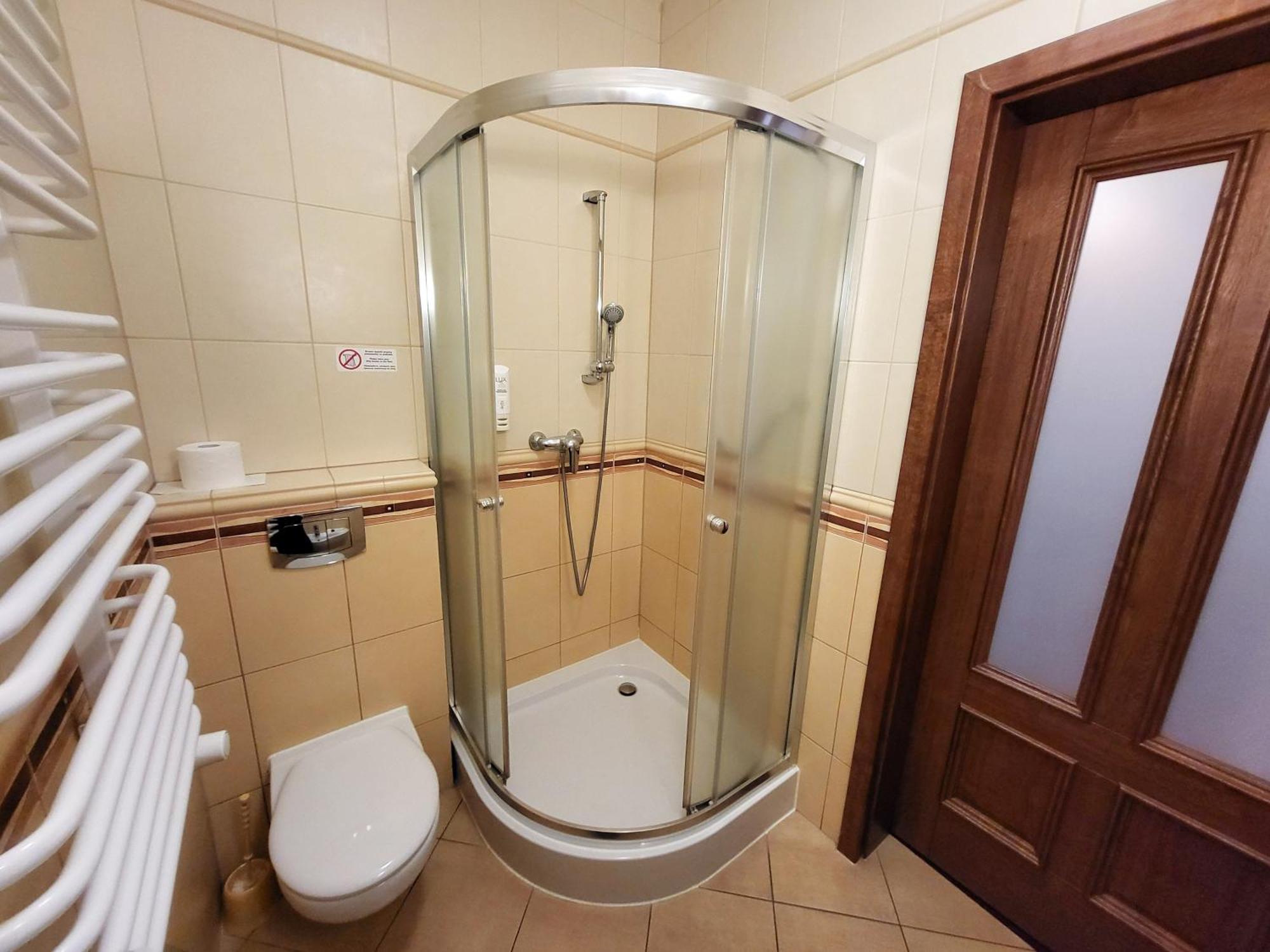 Hotel Hesperus Międzyrzec Podlaski Buitenkant foto